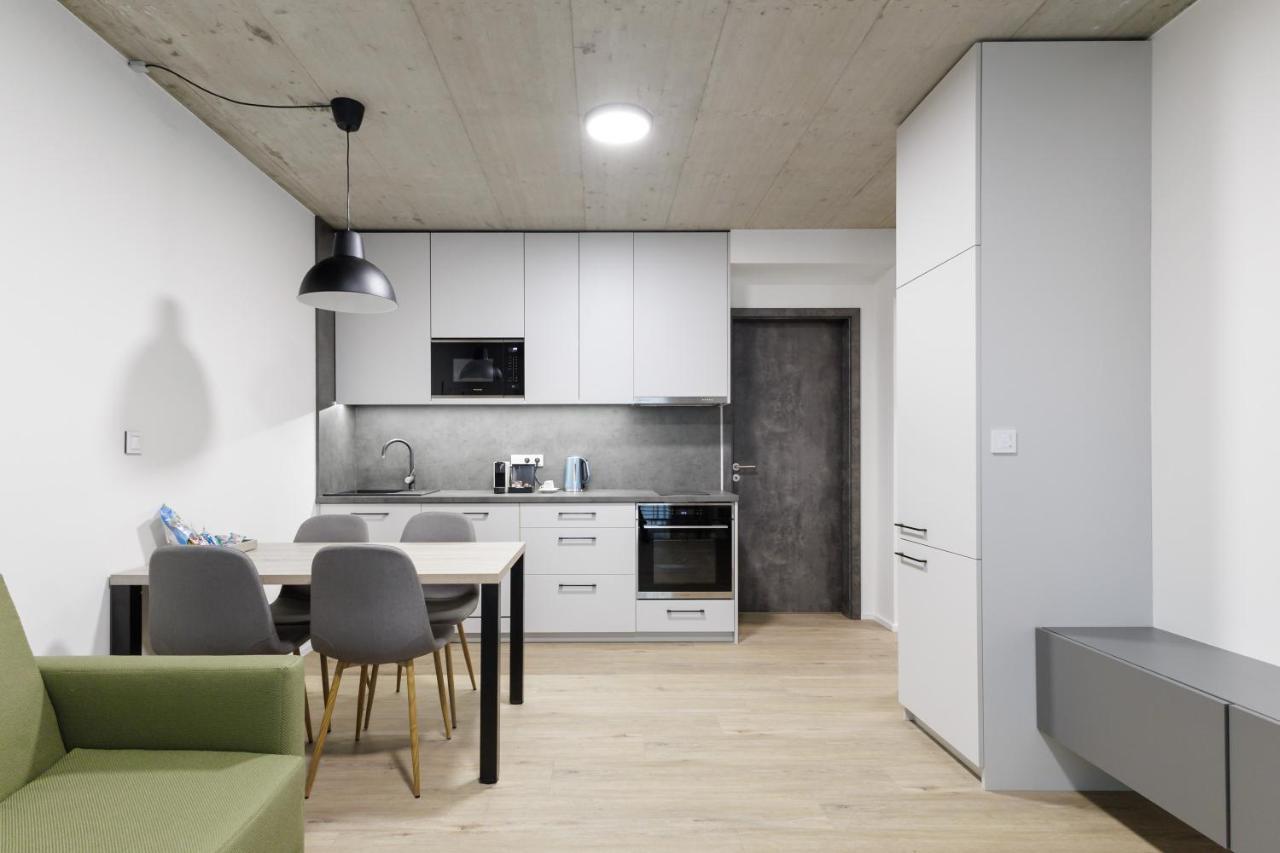 Aparthotel Na Klenici Mlada Boleslav Ngoại thất bức ảnh