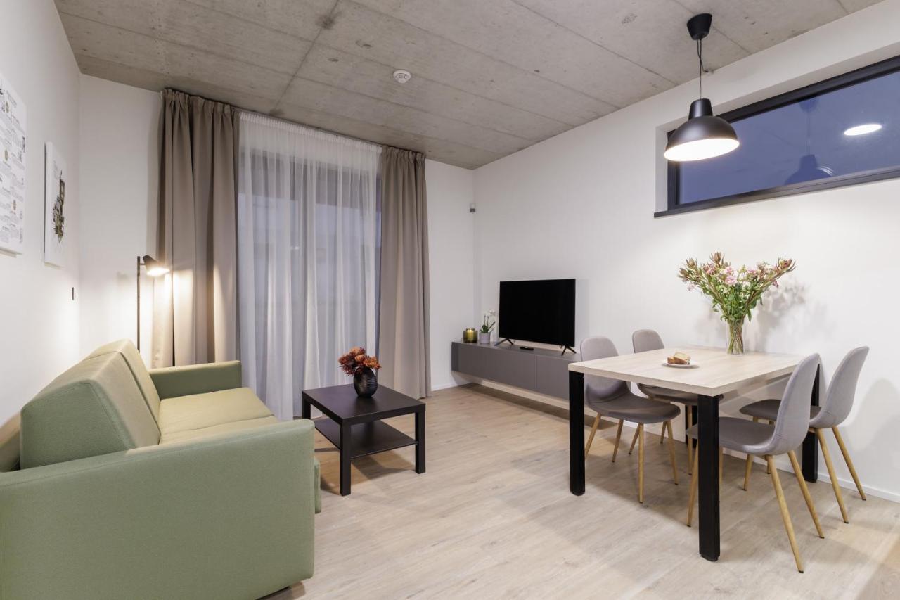 Aparthotel Na Klenici Mlada Boleslav Ngoại thất bức ảnh